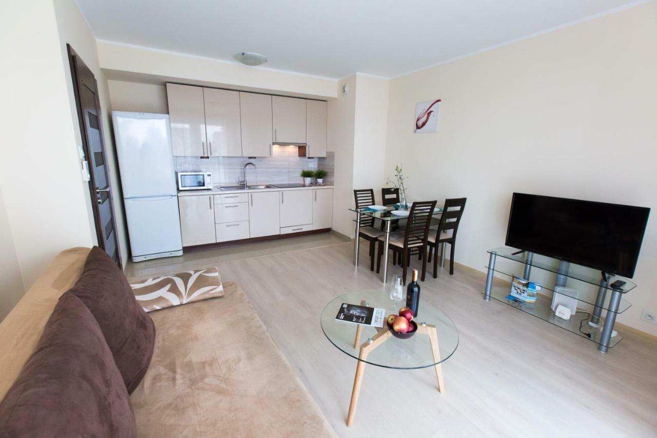 Pcd Aparthotel Ochota Варшава Экстерьер фото